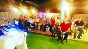 רפאל חתוכה וחבורת היין