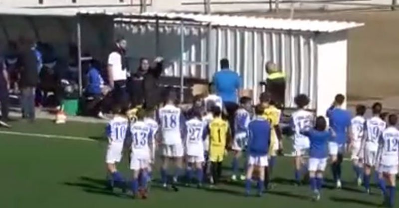 התקרית בסיום המשחק (צילום מסך)