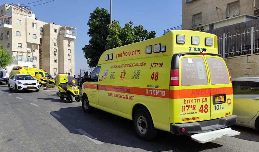 אמבולנס של מד"א, צילום אילוסורציה דוברות מד"א