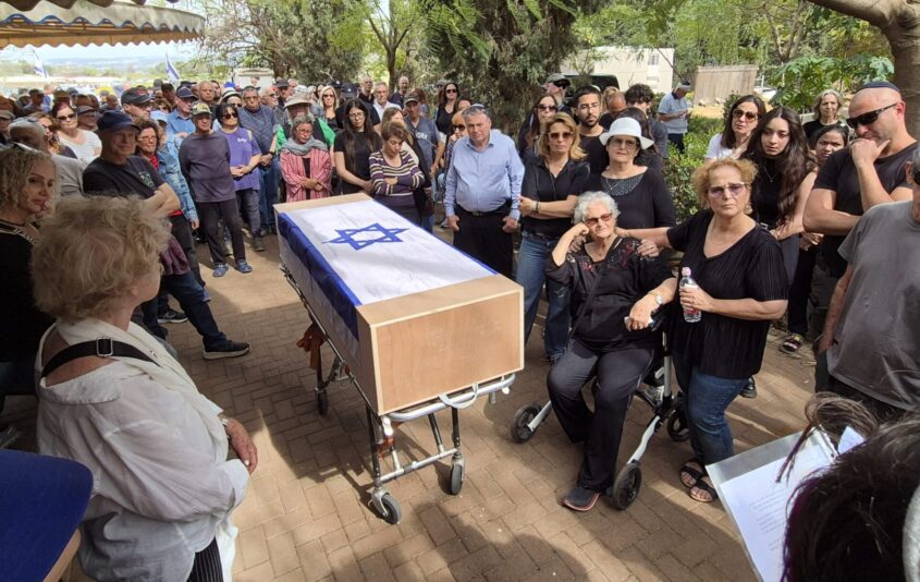 הלווייתו של ניר ניצן ז"ל, צילום זאב שטרן