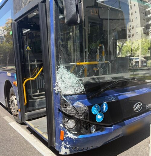 חשוד גנב אוטובוס, צילום משטרת מחוז ת"א